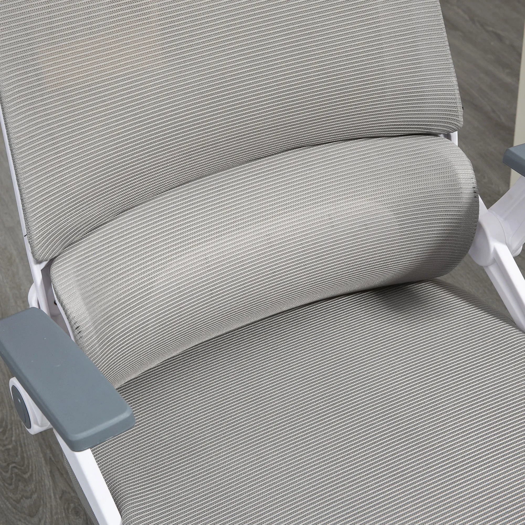 Adjustable Mesh Office Chair – Swivel Ergonomic Design